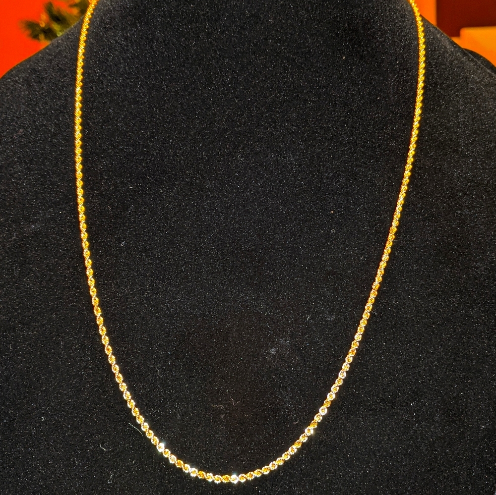 10kt yellow gold rope chain 24"